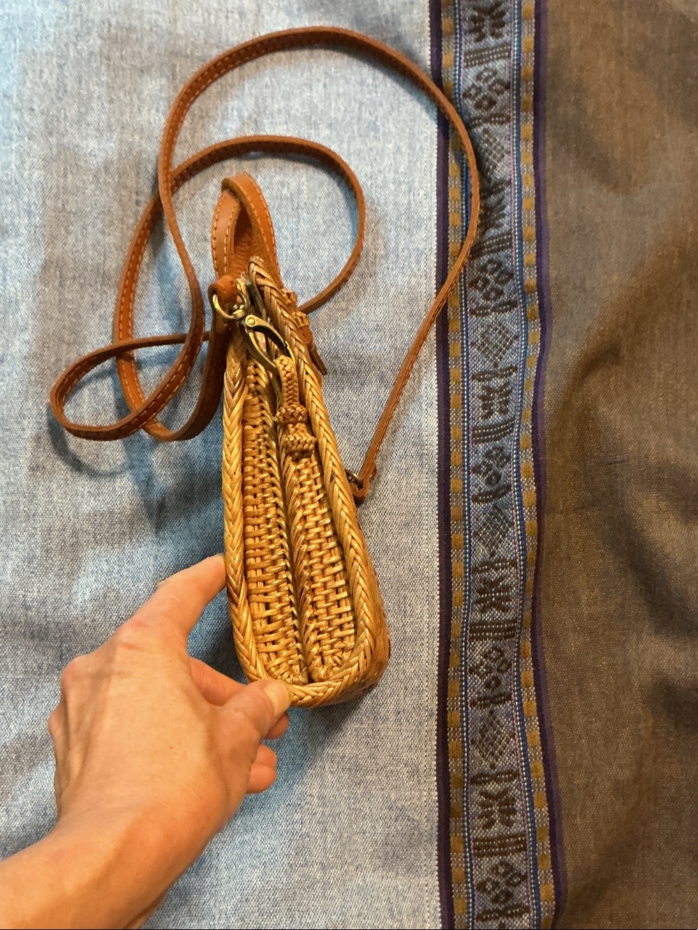 Unique handmade little crossbody bag from Israel - Picture 6 of 9